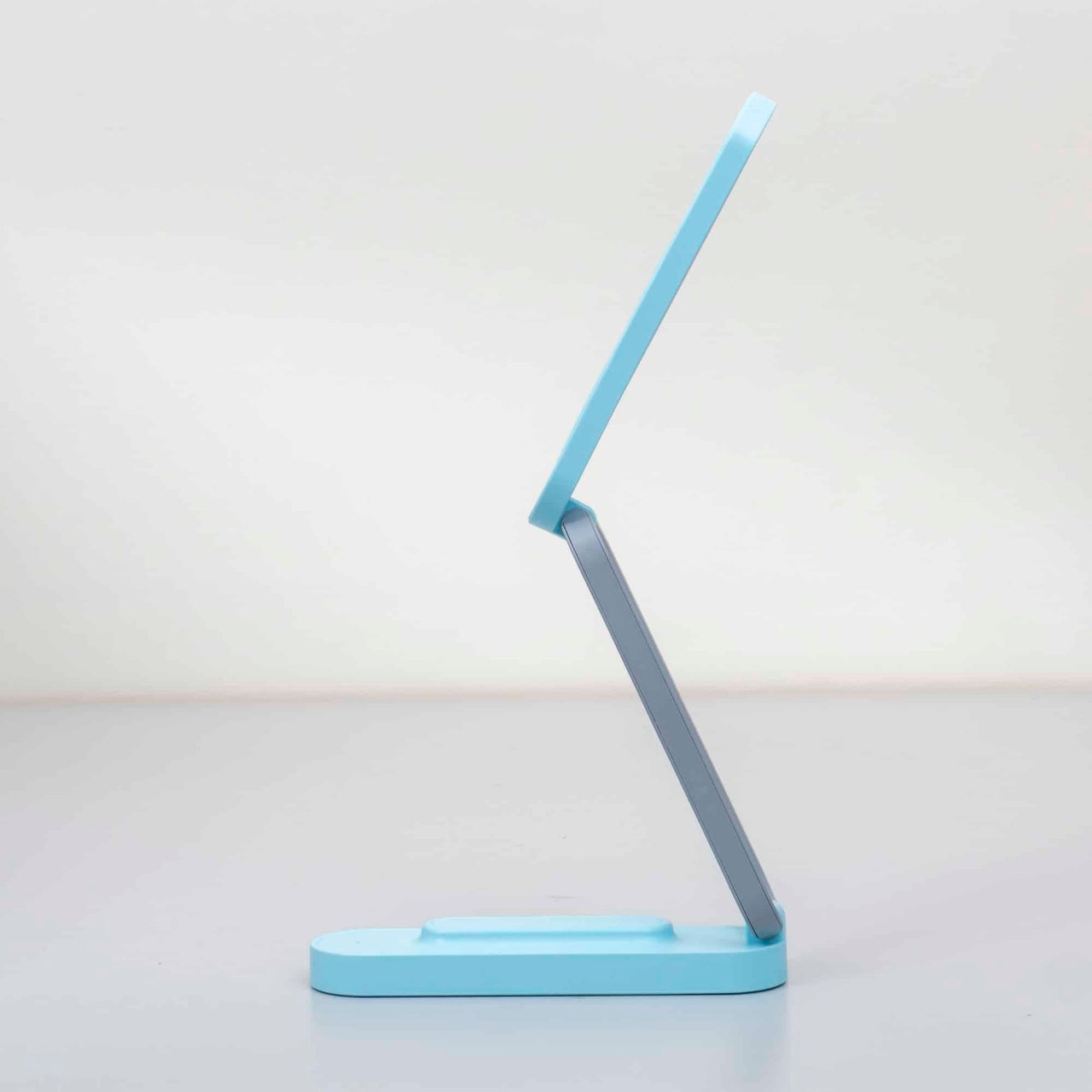 Lampa birou pliabila portabila, 3W, 3 tipuri lumina, touch, USB, bleu