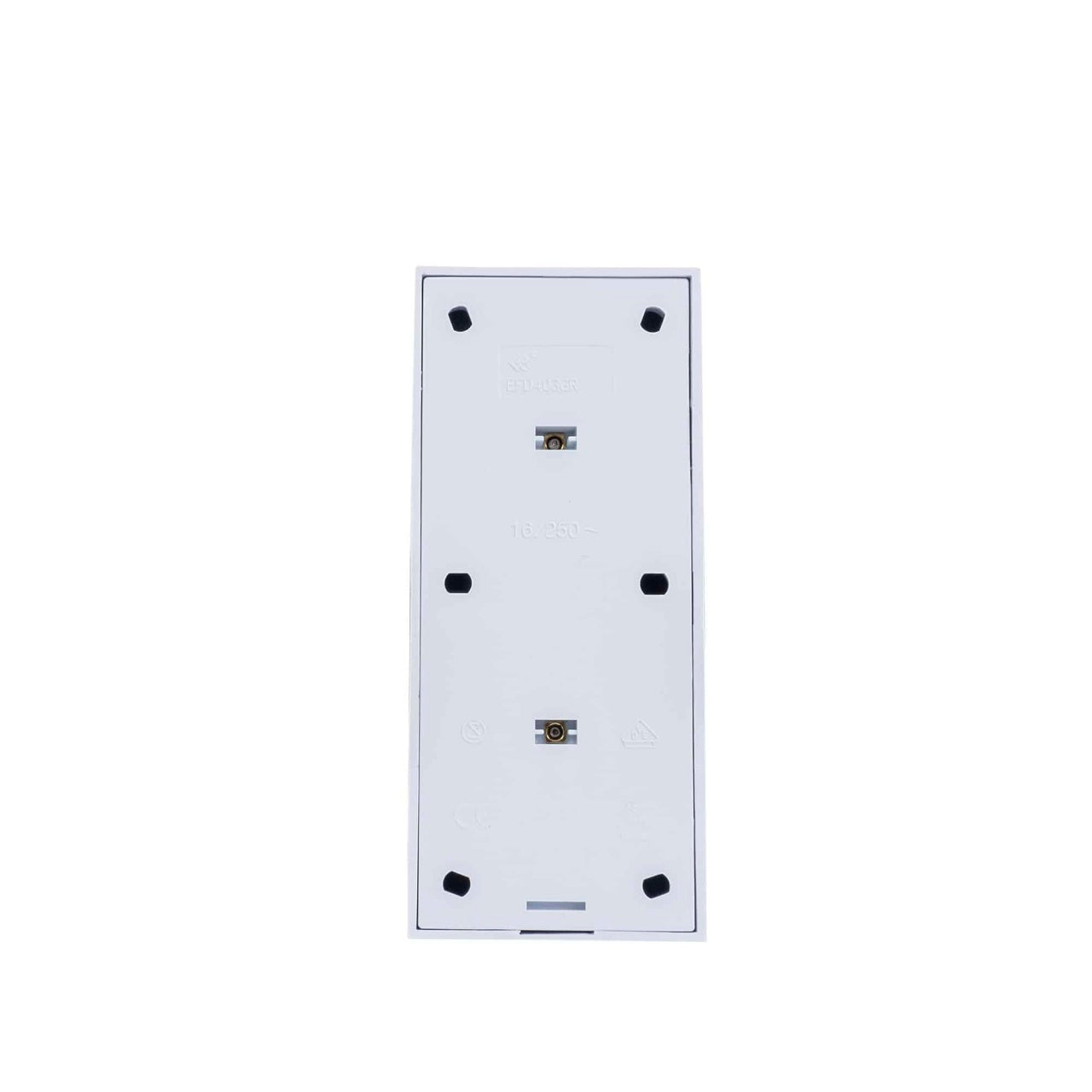Priza tripla 16A, 250V, dimensiuni 150x65x40 mm, culoare alb