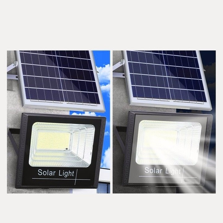 Proiector LED cu incarcare solara, 300 W, panou separat