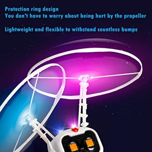 Robotel tip drona, cu control manual, din ABS non-toxic, cu jocuri de lumini, incarcare USB, alb