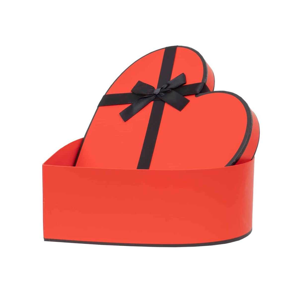 Set 3 cutii in forma de inima cu fundita, diverse dimensiuni, rosii