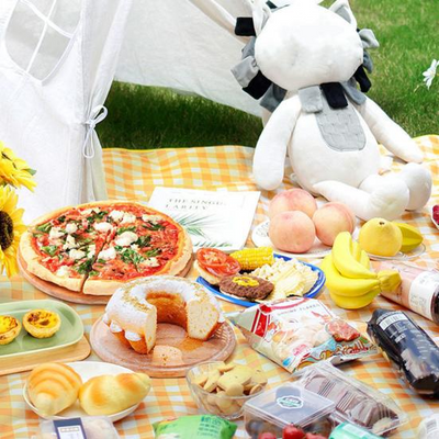 Patura de picnic, tip gentuta, pliabila, impermeabila, pentru plaja si camping, 100x150cm, galben-alb