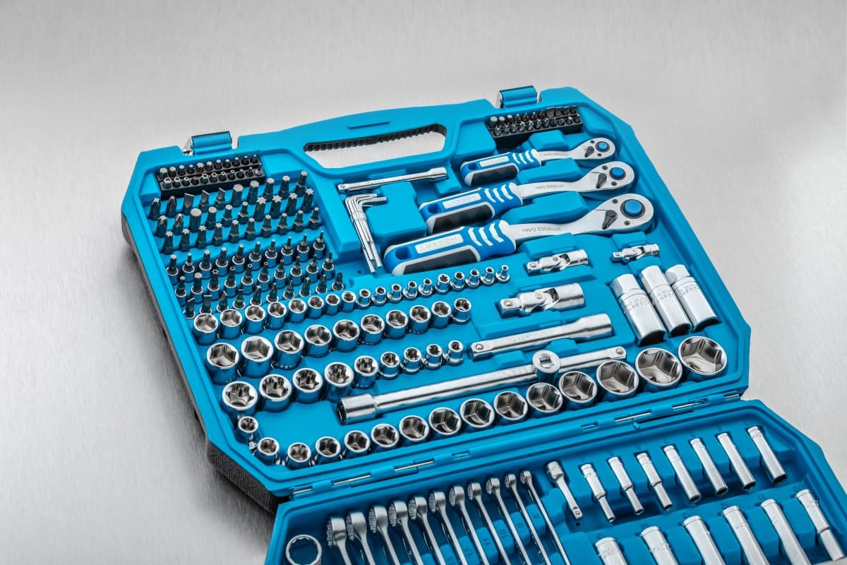 Trusa chei tubulare, 222 piese, clichet 1/4", 3/8" si 1/2", otel aliat CrV