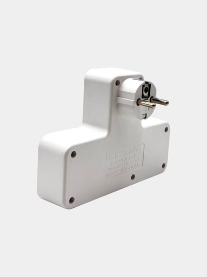 Adaptor priza triplu cu 3 porturi USB (2x USB-A + 1x USB-C), 3 prize Schuko, comutator ON/OFF
