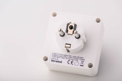 Adaptor dublu cu lumina veghe, 1x Schucko + 1x Euro, USB A+USB C, 16A 250V alb