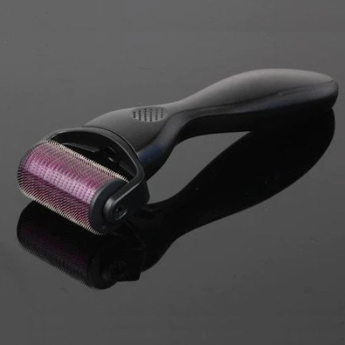 Aparat FOXMAG24 de Masaj facial cu 1200 ace din titan, Pentru Regenerarea pielii, Lungime ace 0.50mm, Design ergonomic si compact, Culoare Negru