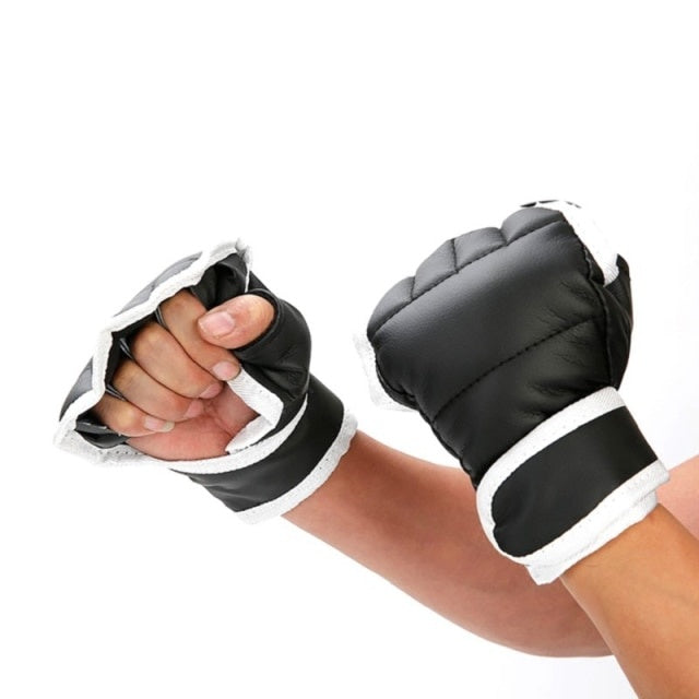 Aparat lovituri Box, conexiune Bluetooth, Difuzor, boxing machine cu montare usoara pe perete