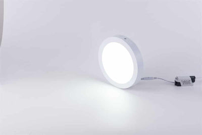 Aplica LED rotunda 6W 220V cu contur metalic, lumina uniforma