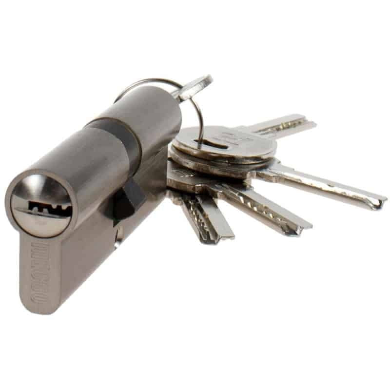 Butuc usa cu buton, lungime 80mm, design centrat, securitate sporita