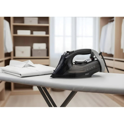 Fier de calcat 2300W cu functie autocuratare si design ergonomic