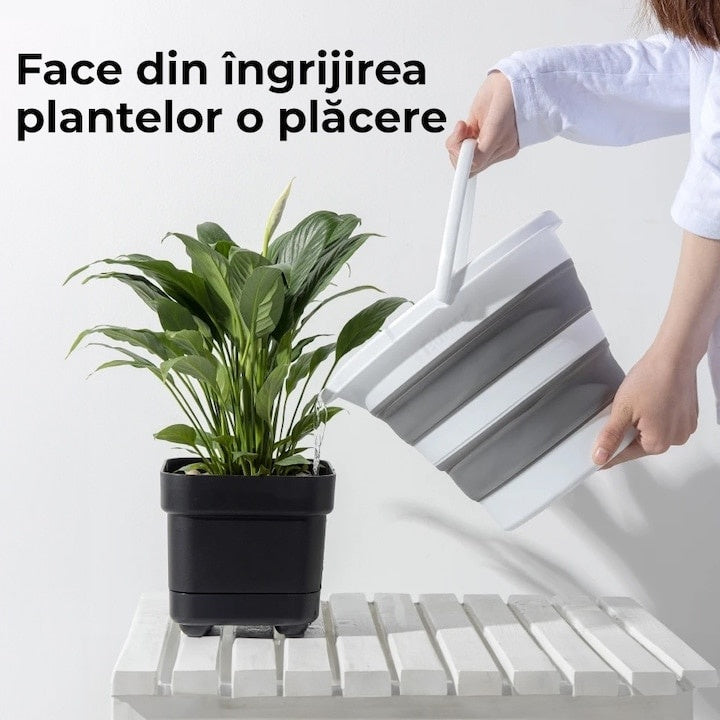 Galeata pliabila din silicon si plastic, cu maner, capacitate 10L, dimensiuni 34X26X21 cm, compacta si usor de depozitat, alb/gri