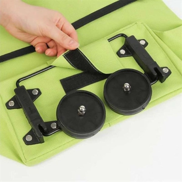 Geanta pentru cumparaturi, prevazuta cu roti, pliabila, inchidere cu fermoar, cu suport de sustinere, dimensiuni 46x39 cm, verde