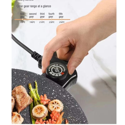 Gratar electric portabil de masa, cu suprafata de gatit antiaderenta si manere rezistente la caldura, putere 800 W, alimentare la retea, negru