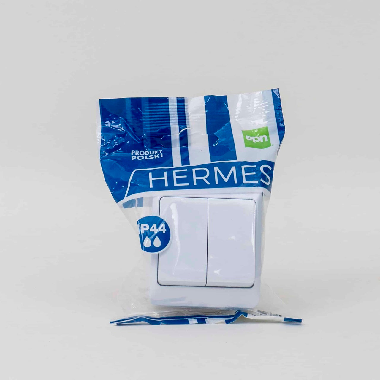 Intrerupator dublu alb, 10A/250V, grad protectie IP44, dimensiuni 65x75x50 mm