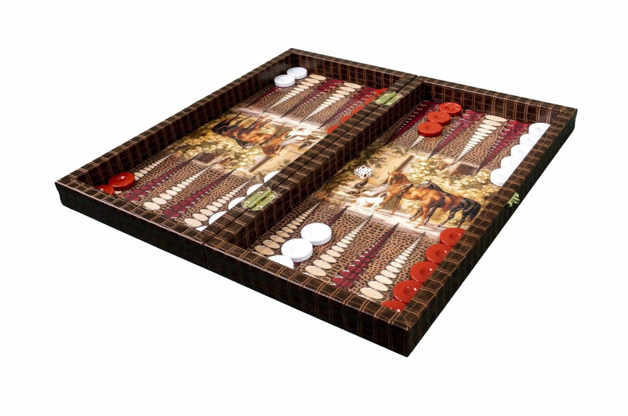 Joc de table din lemn lacuit, dimensiuni 50x50 cm, suprafata lucioasa