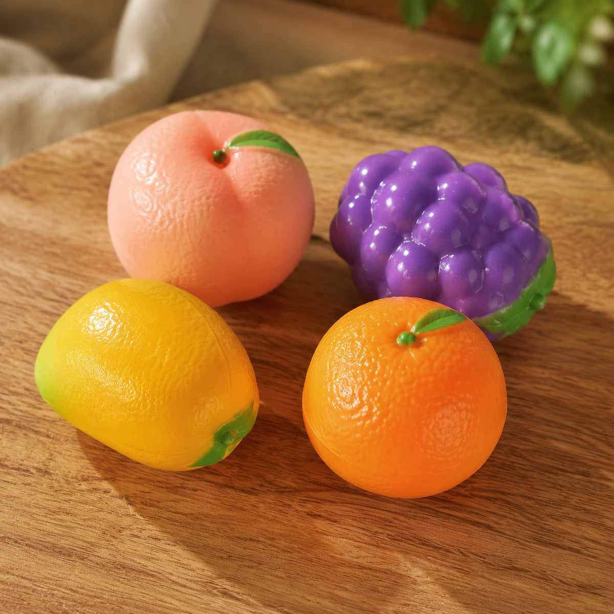 Jucărie Squishy Tip Fruct, Modele și Culori Asortate – imagine comercială