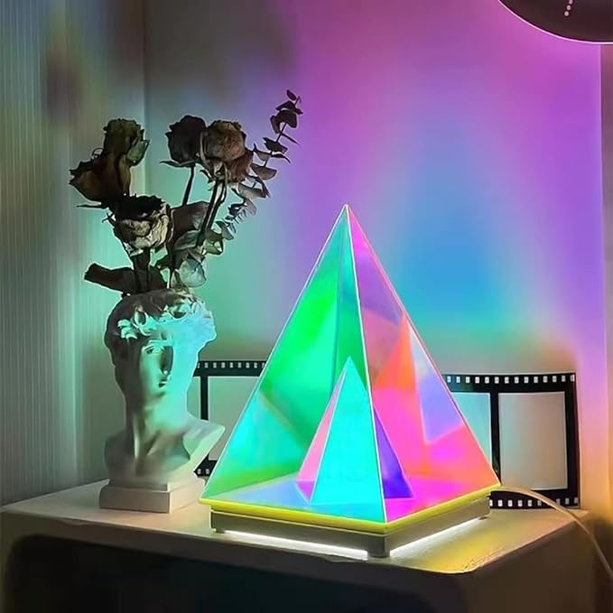 Lampa decorativa cu LED uri, stil piramida, cu incarcare USB, jocuri de lumini, putere 2W, mod de control ON / OFF, multicolor