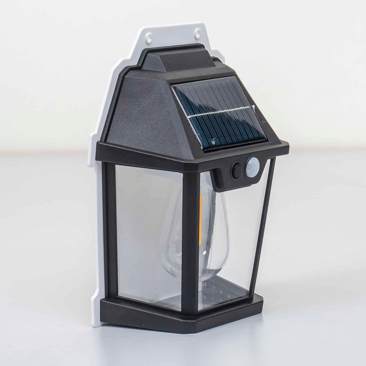 Lampa solara de perete 18W cu senzor de miscare si 3 moduri de lumina LED