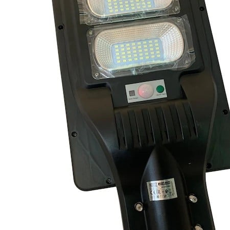 Lampa solara pentru iluminat stradal, 1567 lm, 6400K, IP65, cu telecomanda si senzor miscare
