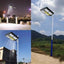 Lampa stradala, cu panou solar, putere 600W, cu brat suport pentru tija telescopica, impermeabil IP65, negru