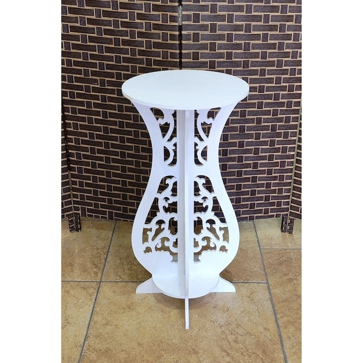 Masuta de cafea, fixa, din MDF, cu elemente decorative, dimensiuni 75 X 36 cm, alb
