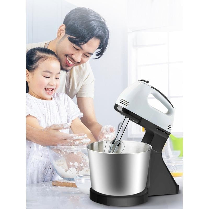 Mixer cu bol, cu accesorii pentru mixat si framantat, putere 350W, cu 7 viteze de functionare, din metal si plastic, alb/negru