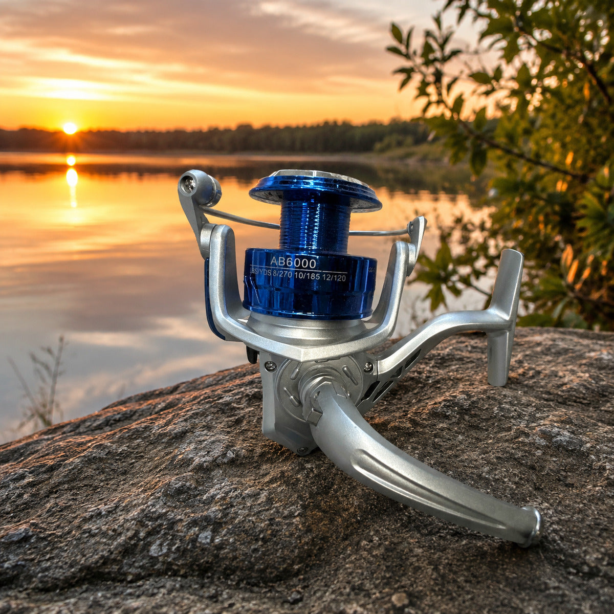 Mulineta Spinning pentru Pescuit, Model AB6000 – imagine comercială în ambient