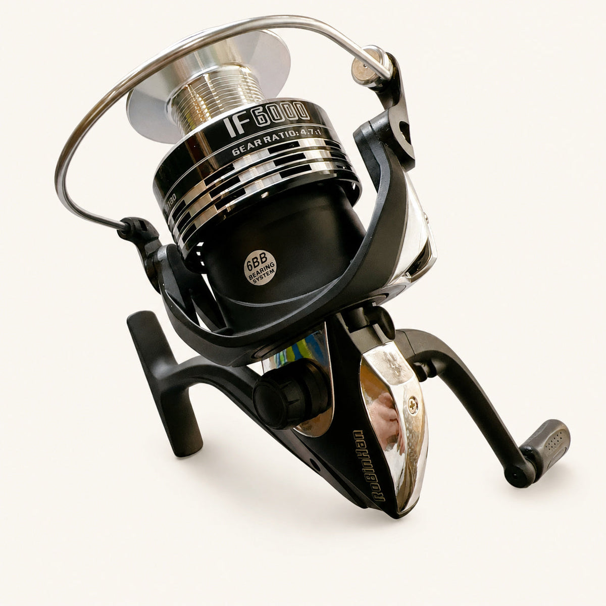 Mulineta Spinning pentru Pescuit, Model IF 6000 – imagine de catalog pe fundal alb cald