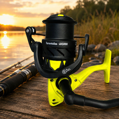 Mulineta Spinning pentru Pescuit, Model LB5000 – imagine comercială în ambient