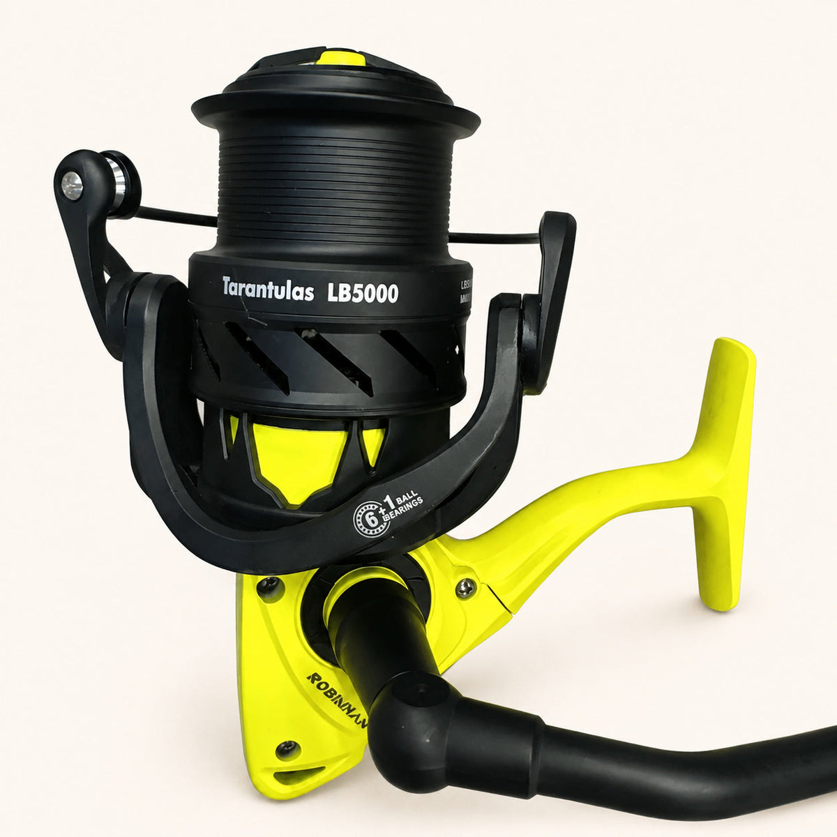 Mulineta Spinning pentru Pescuit, Model LB5000 – imagine de catalog pe fundal alb cald