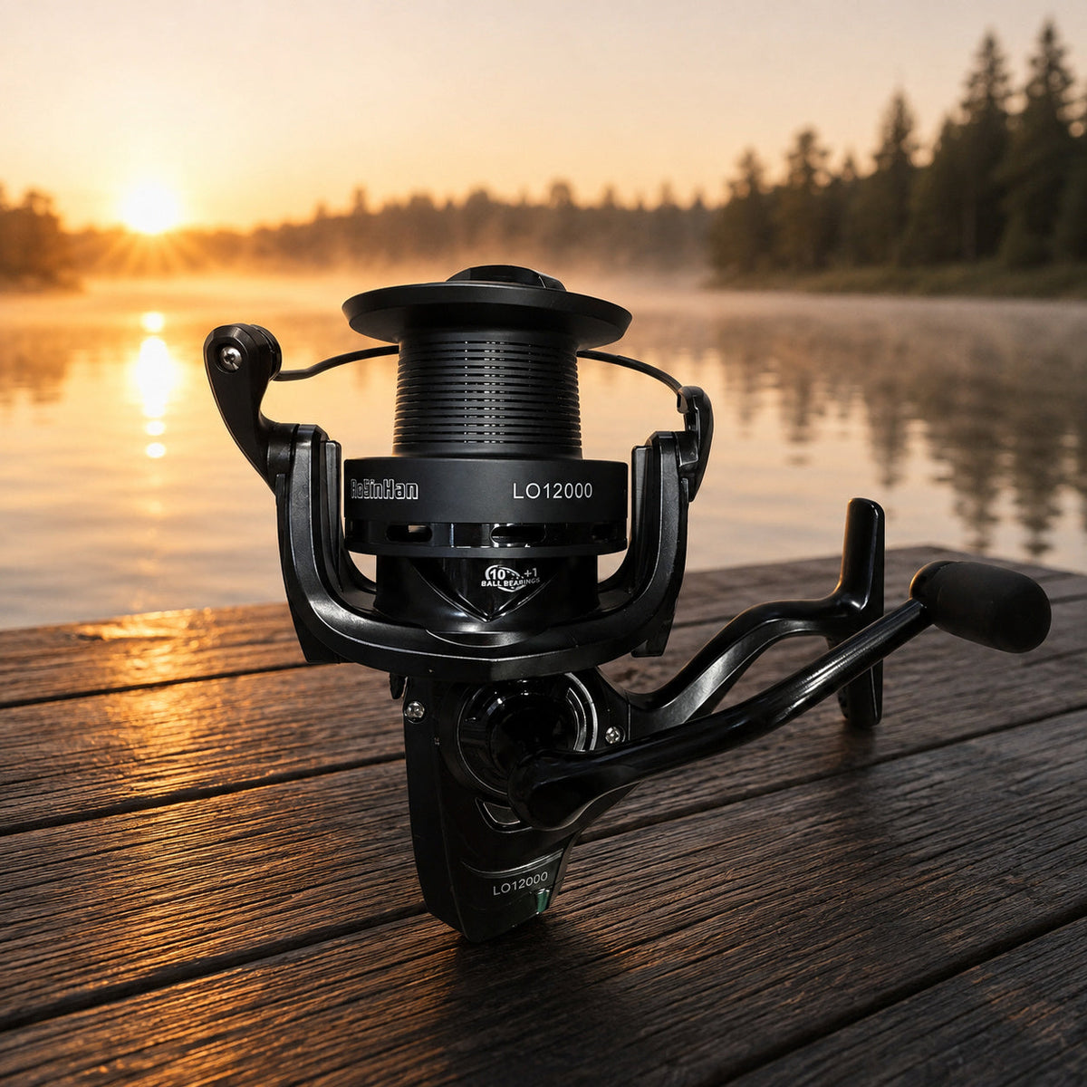Mulineta Spinning pentru Pescuit, Model LO12000 – imagine comercială în ambient