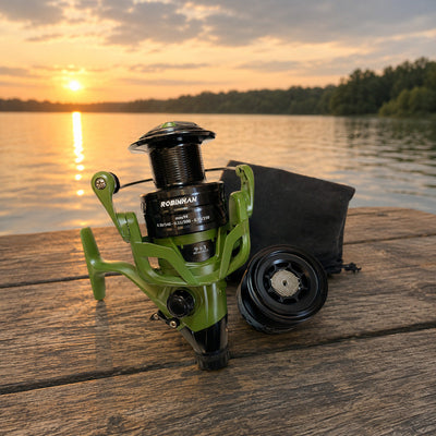 Mulineta Spinning pentru Pescuit, Model TC 6000 – imagine comercială în ambient