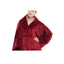 Patura CosyHoodie, tip hanorac, cu maneci,gluga si buzunare, material moale si placut la atingere,plusat,calduros,marime universala,80 x 100 cm, rosu/alb, doty