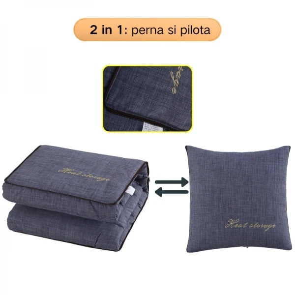 Perna si pilota, 2 in 1, dimensiuni 40 x 40 x 10 cm sau 110 x 150 cm, din material textil, cu 2 fermoare metalice bidirectionale, pentru auto, birou, living, voiaj, albastru