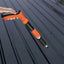 Pistol pentru nituri, pentru fixarea cuielor si bolturilor in beton, lemn, fier, perete, tavan, pardoseala, cu 50 de cuie incluse, portocaliu