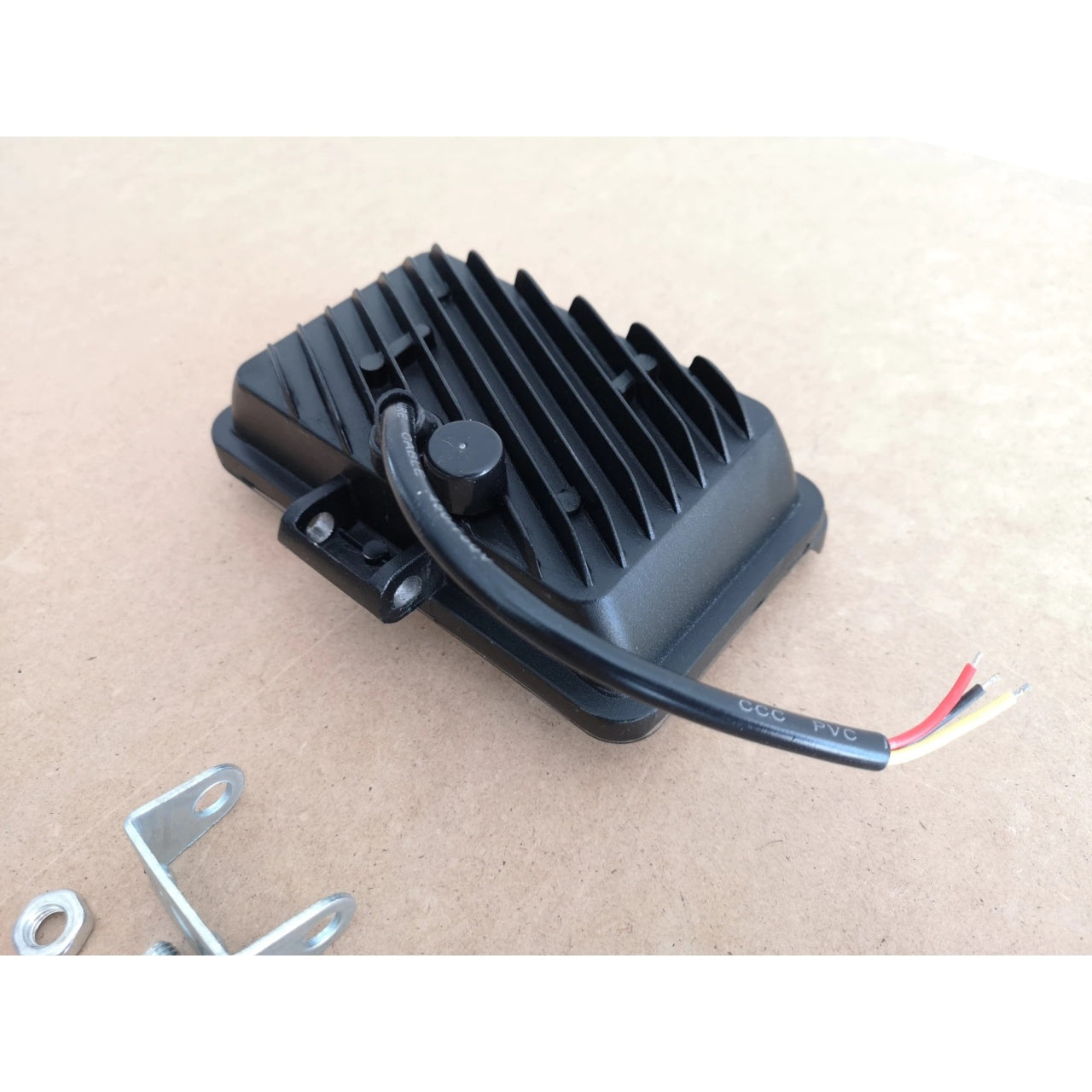 Proiector led Off Road 108W 2 faze, Suv, ATV, Tractor, Jeep unghi lumina combo 60° si 30°