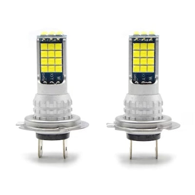 Set 2 becuri auto H4, putere 90W/bec, rezistente la apa, consum redus, durata mare de viata, argintiu