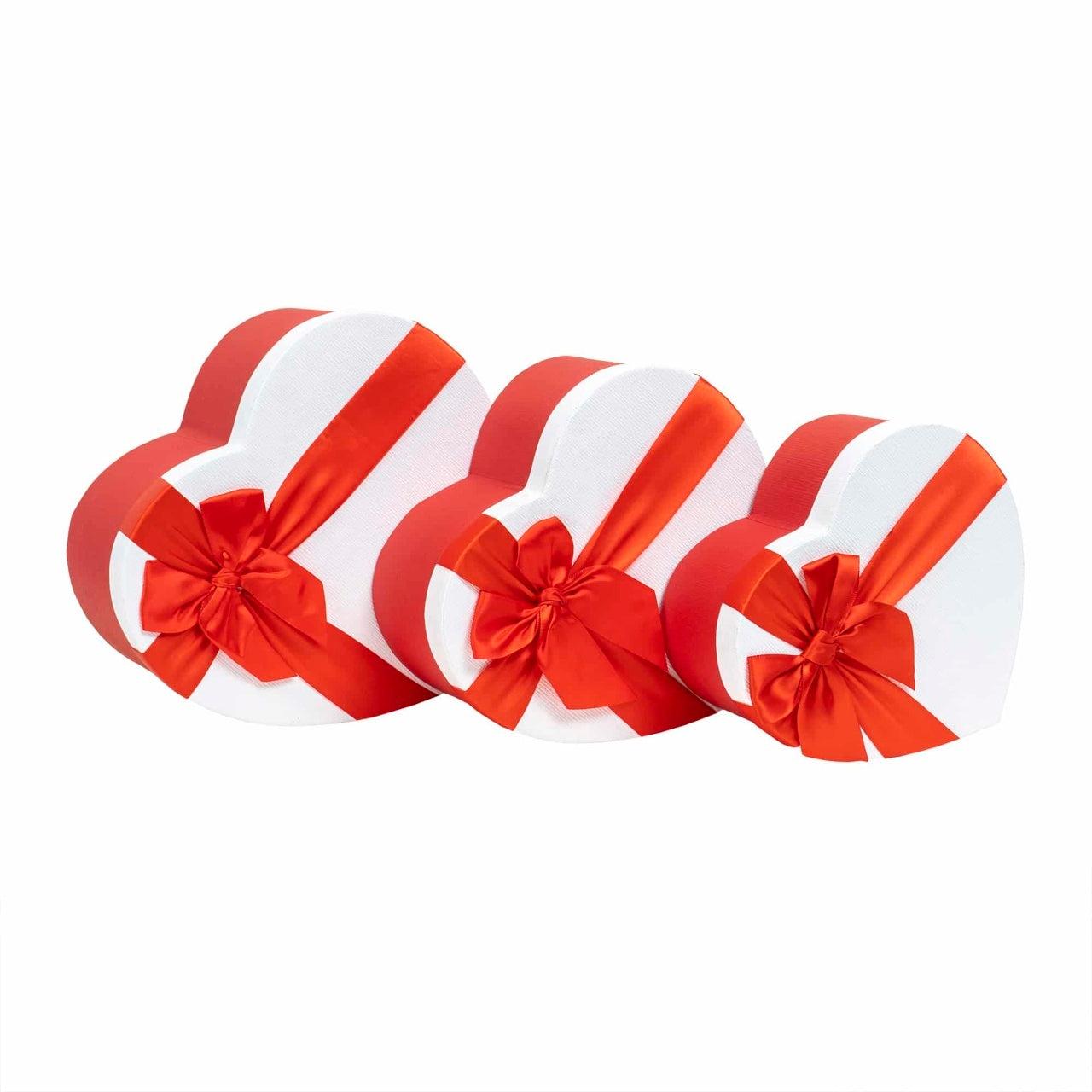 Set 3 cutii in forma de inima, dimensiuni diferite pentru cadouri si decoratiuni