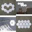 Set 3 spoturi hexagonale LED cu telecomanda, putere 1W per bucata, autoadeziv, dimensiuni 84 x 74 x 27 mm, alb