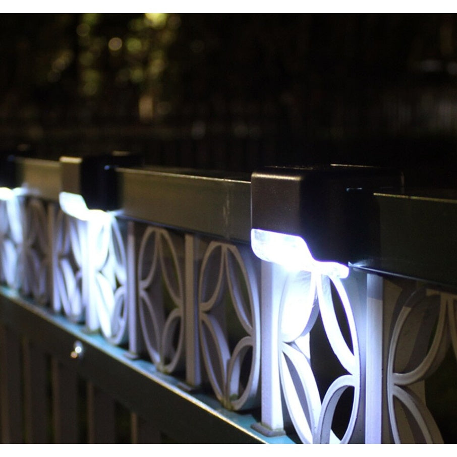 Set 4 Lampi solare pentru exterior gard/scari lumina calda