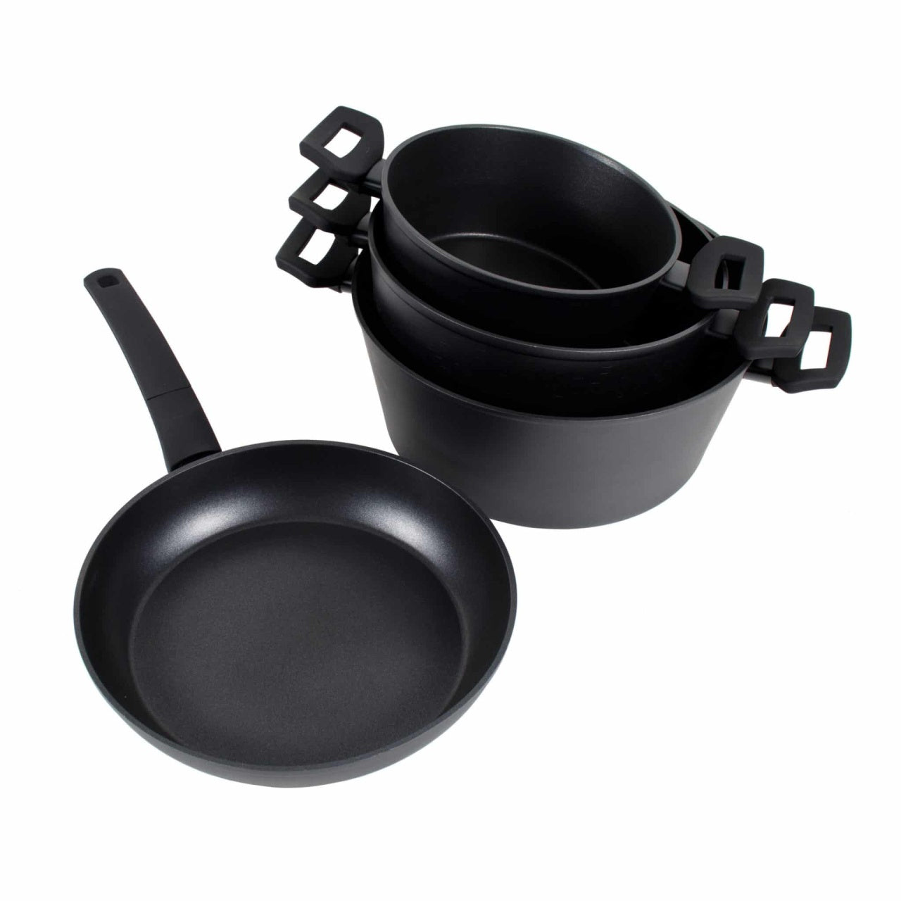 Set 7 piese aluminiu cu strat neaderent, 3 oale, tigaie si capace termorezistente
