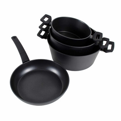 Set 7 piese aluminiu cu strat neaderent, 3 oale, tigaie si capace termorezistente