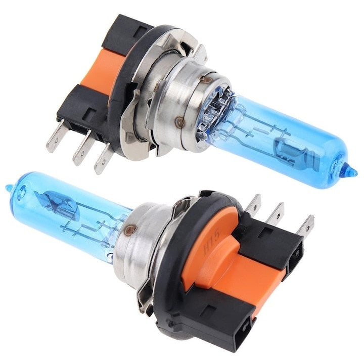Set de 2 becuri halogen H15, putere 55W, 12V, lumina alba, intensitate lumina continua, fara fluctuatii, negru