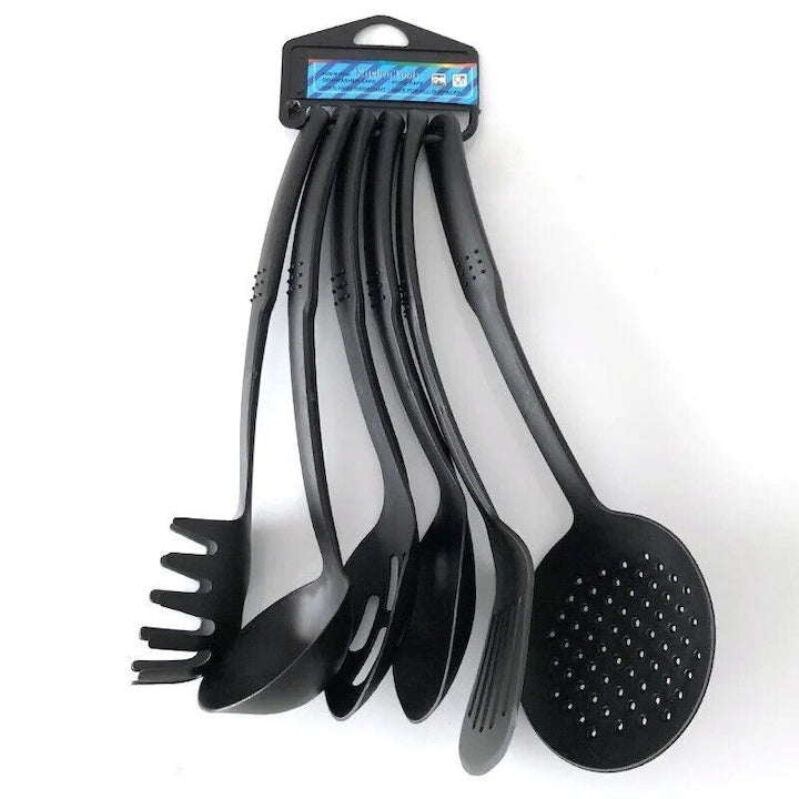 Set de gatit cu 13 piese, oale, cratite, tigaie antiaderenta si ustensile de bucatarie, rezistenta termica ridicata, design ergonomic, negru
