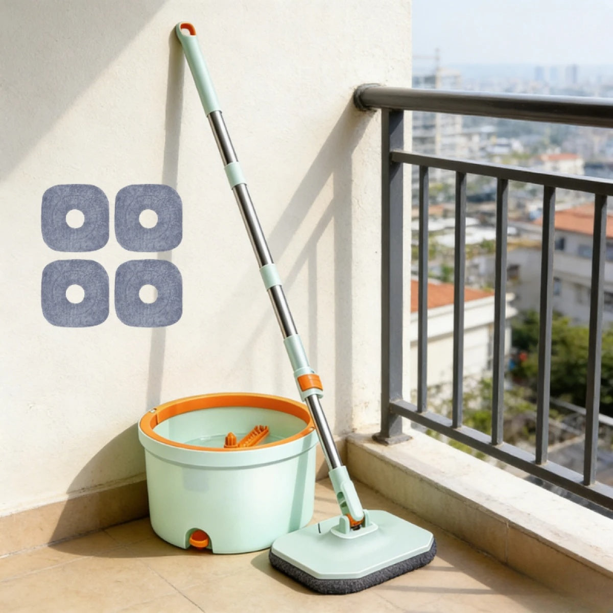 Set mop rotativ 360° cu galeata centrifuga, separare apa curata de apa murdara, sistem evacuare apa, 4 rezerve, gri