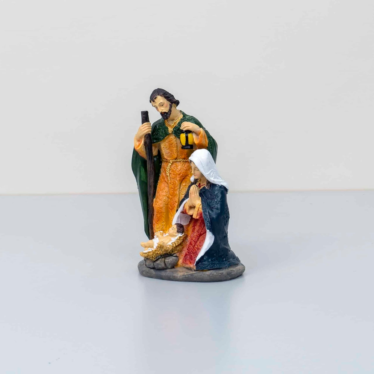 Statueta decorativa din rasina cu Familia Sfanta, 20 cm inaltime