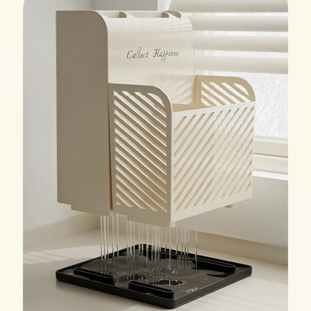 Suport ustensile bucatarie, recipient cutite, cu 3 compartimente, din plastic, dimensiuni 21 x 16 x 15 cm, alb