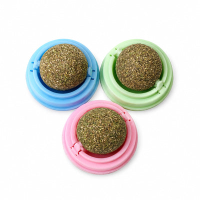 Jucărie Interactivă pentru Pisici, Minge Rotativă 360° cu Catnip Natural, Suport Autoadeziv și Capac, Multicolor