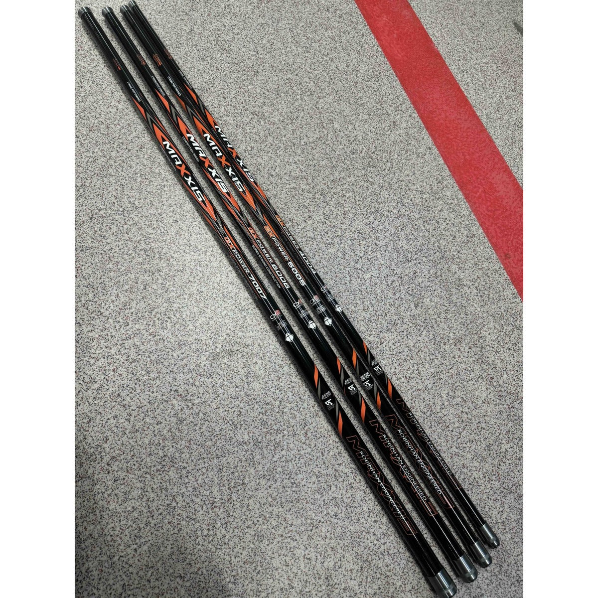 Undiță Telescopică pentru Pescuit, Model Maxxis, 6 m – imagine originală de catalog